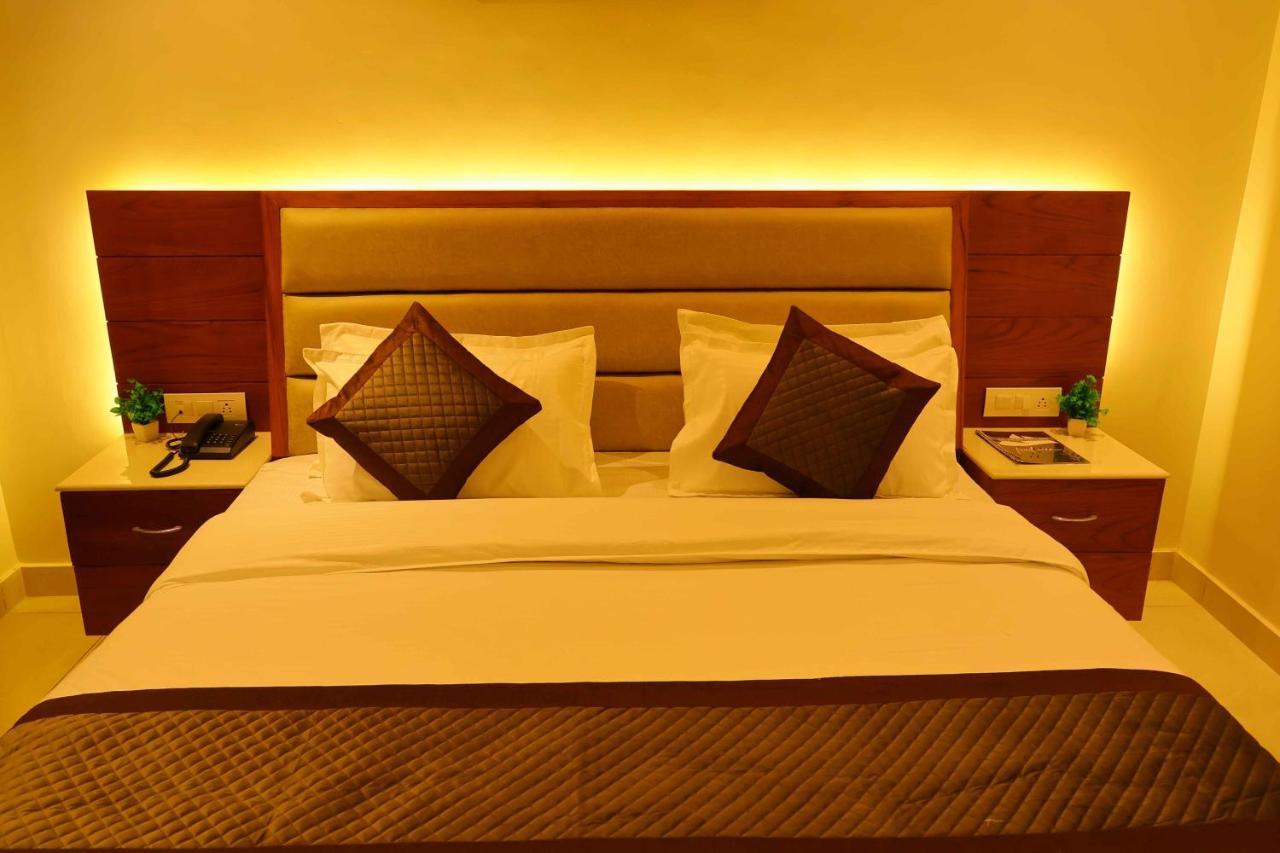 Sa-Ba Manali Inn, Mall Road Exterior photo